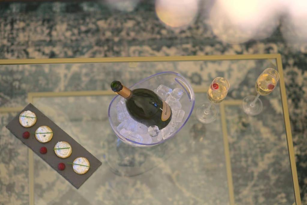 Royal Room Jacuzzi Haut De Gamme Centre Ville Mulhouse Luaran gambar